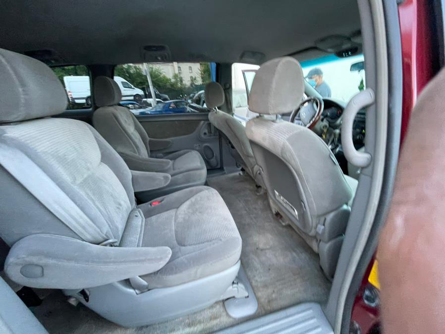 Used Toyota Sienna 5dr 7-Pass Van LE AWD 2008 | Brooklyn Auto Mall LLC. Brooklyn, New York Used Toyota Sienna 5dr 7-Pass Van LE AWD 2008 | Brooklyn Auto Mall LLC. Brooklyn, New York