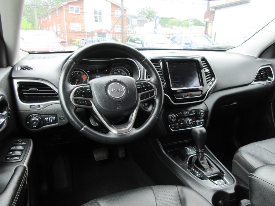 Used Jeep Cherokee Limited FWD 2019 | Route 27 Auto Mall. Linden, New Jersey Used Jeep Cherokee Limited FWD 2019 | Route 27 Auto Mall. Linden, New Jersey