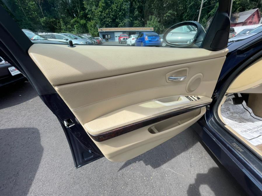 Used BMW 3 Series 4dr Sdn 328xi AWD 2008 | Auto Match LLC. Waterbury, Connecticut Used BMW 3 Series 4dr Sdn 328xi AWD 2008 | Auto Match LLC. Waterbury, Connecticut