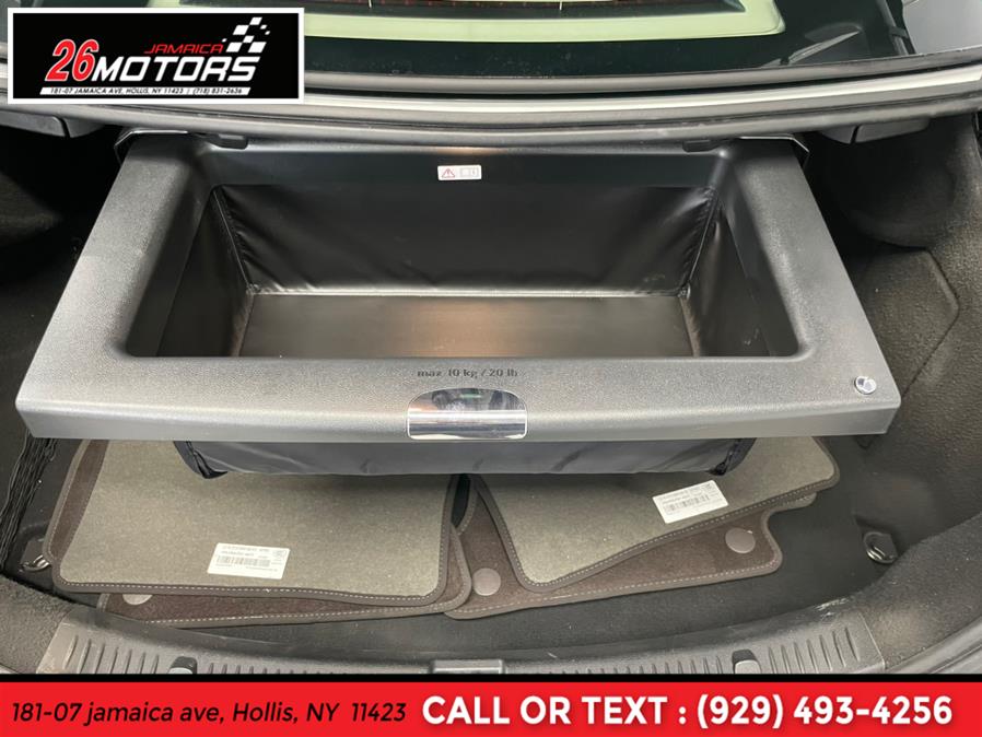 Used Mercedes-Benz E-Class Luxury Pkg E 300 4MATIC Sedan 2018 | Jamaica 26 Motors. Hollis, New York Used Mercedes-Benz E-Class Luxury Pkg E 300 4MATIC Sedan 2018 | Jamaica 26 Motors. Hollis, New York