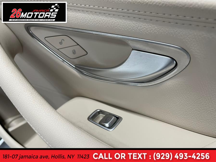 Used Mercedes-Benz E-Class Luxury Pkg E 300 4MATIC Sedan 2018 | Jamaica 26 Motors. Hollis, New York Used Mercedes-Benz E-Class Luxury Pkg E 300 4MATIC Sedan 2018 | Jamaica 26 Motors. Hollis, New York
