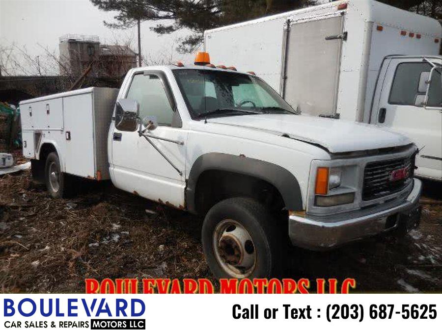 1996 GMC 3500 Regular Cab & Chassis 136  WB, available for sale in New Haven, Connecticut | Boulevard Motors LLC. New Haven, Connecticut