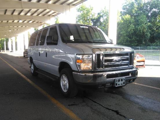 Used Ford Econoline Wagon E-350 Super Duty XLT 2008 | Raymonds Cars Inc. Corona, New York Used Ford Econoline Wagon E-350 Super Duty XLT 2008 | Raymonds Cars Inc. Corona, New York