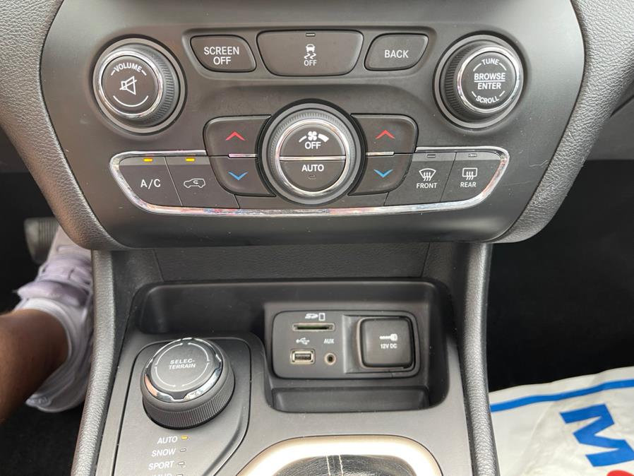 Used Jeep Cherokee 4WD 4dr Limited 2014 | Merrimack Autosport. Merrimack, New Hampshire Used Jeep Cherokee 4WD 4dr Limited 2014 | Merrimack Autosport. Merrimack, New Hampshire