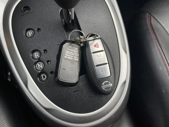 2014 Nissan JUKE 5dr Wgn CVT SL AWD Leather & Sunroof Navi Camera, available for sale in East Windsor, Connecticut | Toro Auto. East Windsor, Connecticut 2014 Nissan JUKE 5dr Wgn CVT SL AWD Leather & Sunroof Navi Camera, available for sale in East Windsor, Connecticut | Toro Auto. East Windsor, Connecticut