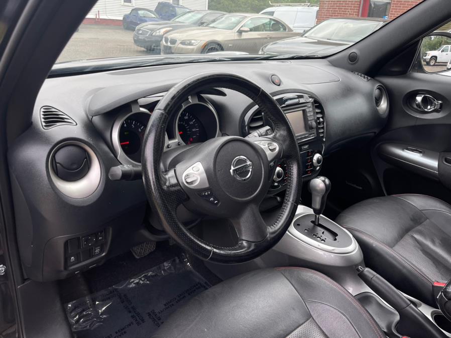 2014 Nissan JUKE 5dr Wgn CVT SL AWD Leather & Sunroof Navi Camera, available for sale in East Windsor, Connecticut | Toro Auto. East Windsor, Connecticut 2014 Nissan JUKE 5dr Wgn CVT SL AWD Leather & Sunroof Navi Camera, available for sale in East Windsor, Connecticut | Toro Auto. East Windsor, Connecticut