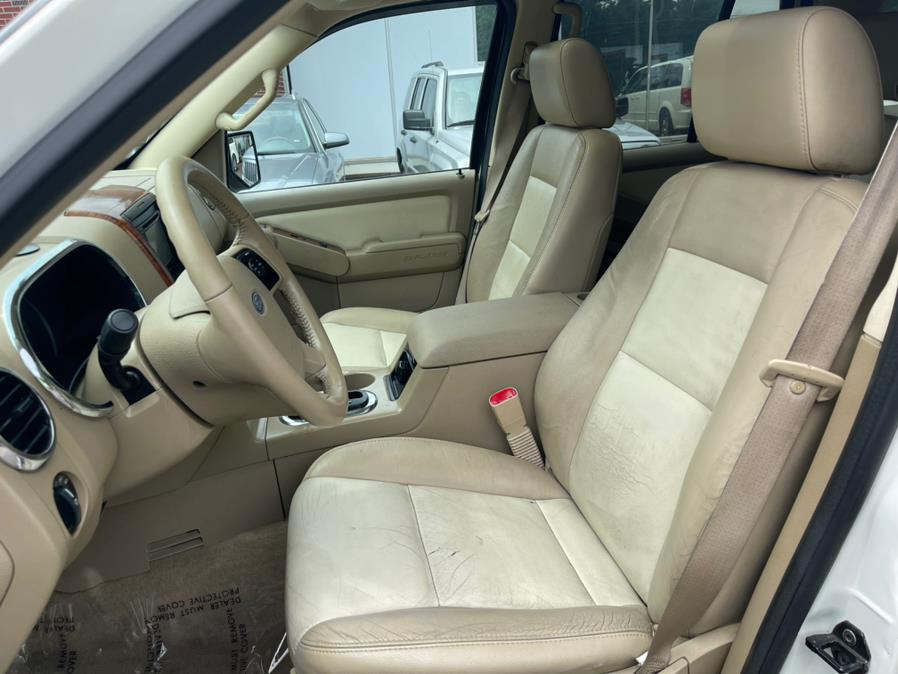 2008 Ford Explorer 4WD 4dr V6 Eddie Bauer Leather Sunroof Navi Camera, available for sale in East Windsor, Connecticut | Toro Auto. East Windsor, Connecticut 2008 Ford Explorer 4WD 4dr V6 Eddie Bauer Leather Sunroof Navi Camera, available for sale in East Windsor, Connecticut | Toro Auto. East Windsor, Connecticut