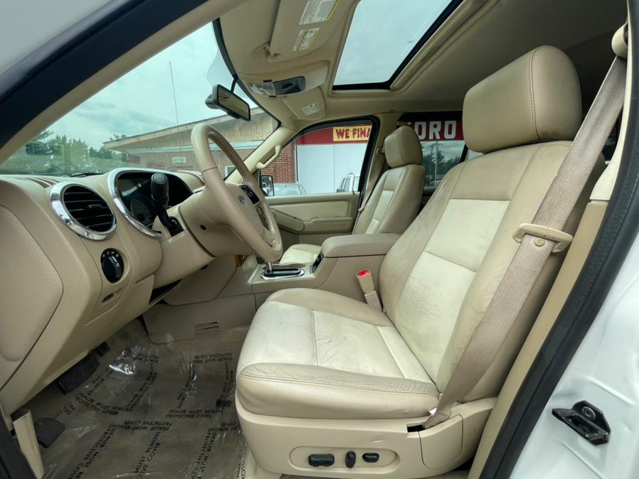 2008 Ford Explorer 4WD 4dr V6 Eddie Bauer Leather Sunroof Navi Camera, available for sale in East Windsor, Connecticut | Toro Auto. East Windsor, Connecticut 2008 Ford Explorer 4WD 4dr V6 Eddie Bauer Leather Sunroof Navi Camera, available for sale in East Windsor, Connecticut | Toro Auto. East Windsor, Connecticut