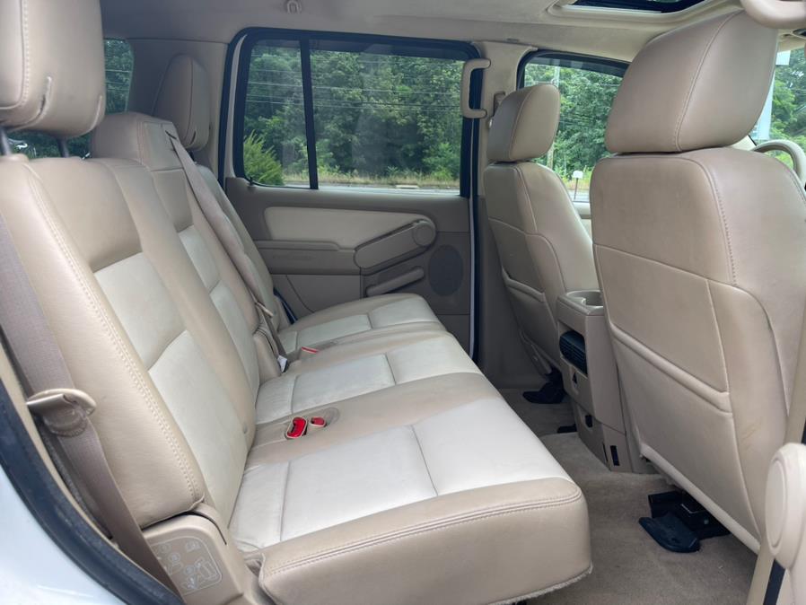 2008 Ford Explorer 4WD 4dr V6 Eddie Bauer Leather Sunroof Navi Camera, available for sale in East Windsor, Connecticut | Toro Auto. East Windsor, Connecticut 2008 Ford Explorer 4WD 4dr V6 Eddie Bauer Leather Sunroof Navi Camera, available for sale in East Windsor, Connecticut | Toro Auto. East Windsor, Connecticut