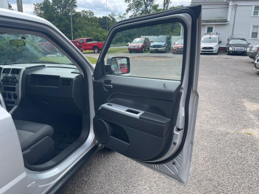 2008 Jeep Patriot 4WD 4dr Sport, available for sale in East Windsor, Connecticut | Toro Auto. East Windsor, Connecticut 2008 Jeep Patriot 4WD 4dr Sport, available for sale in East Windsor, Connecticut | Toro Auto. East Windsor, Connecticut