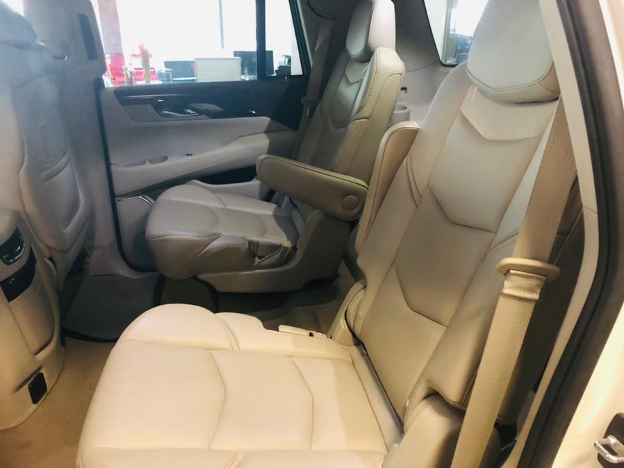 Used Cadillac Escalade 4WD 4dr Luxury 2015 | Sunrise Auto Outlet. Amityville, New York Used Cadillac Escalade 4WD 4dr Luxury 2015 | Sunrise Auto Outlet. Amityville, New York