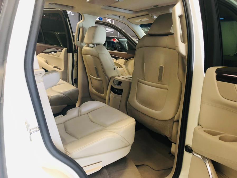 Used Cadillac Escalade 4WD 4dr Luxury 2015 | Sunrise Auto Outlet. Amityville, New York Used Cadillac Escalade 4WD 4dr Luxury 2015 | Sunrise Auto Outlet. Amityville, New York