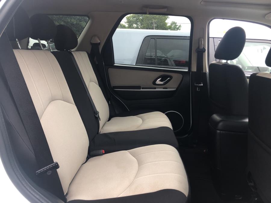 2006 Mercury Mariner 4dr Premier, available for sale in Beavercreek, Ohio | Wholesale Direct Motors. Beavercreek, Ohio 2006 Mercury Mariner 4dr Premier, available for sale in Beavercreek, Ohio | Wholesale Direct Motors. Beavercreek, Ohio