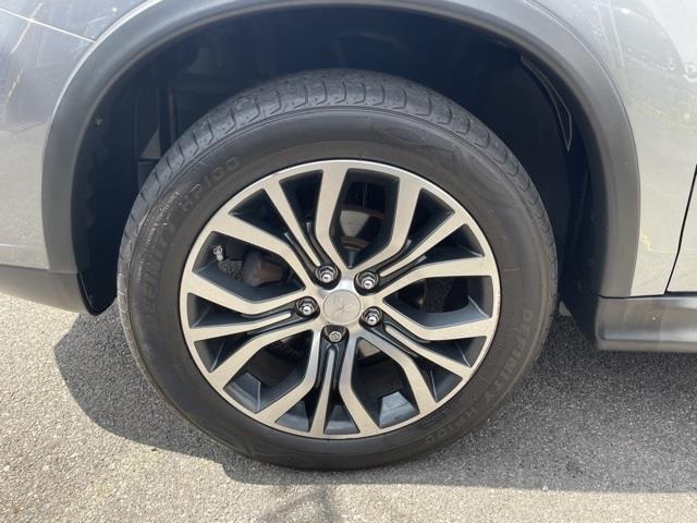 Used Mitsubishi Outlander Sport 2.0 ES 2016 | Hillside Auto Outlet. Jamaica, New York Used Mitsubishi Outlander Sport 2.0 ES 2016 | Hillside Auto Outlet. Jamaica, New York
