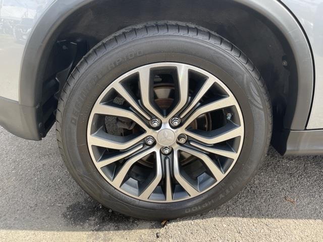 Used Mitsubishi Outlander Sport 2.0 ES 2016 | Hillside Auto Outlet. Jamaica, New York Used Mitsubishi Outlander Sport 2.0 ES 2016 | Hillside Auto Outlet. Jamaica, New York