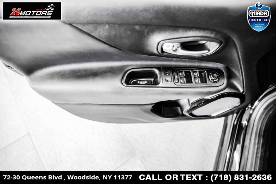 Used Jeep Renegade Latitude 4x4 2018 | 26 Motors Queens. Woodside, New York Used Jeep Renegade Latitude 4x4 2018 | 26 Motors Queens. Woodside, New York