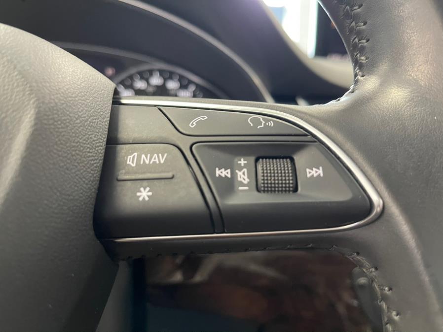 Used Audi Q7 3.0 TFSI Premium Plus 2017 | 5 Towns Drive. Inwood, New York Used Audi Q7 3.0 TFSI Premium Plus 2017 | 5 Towns Drive. Inwood, New York