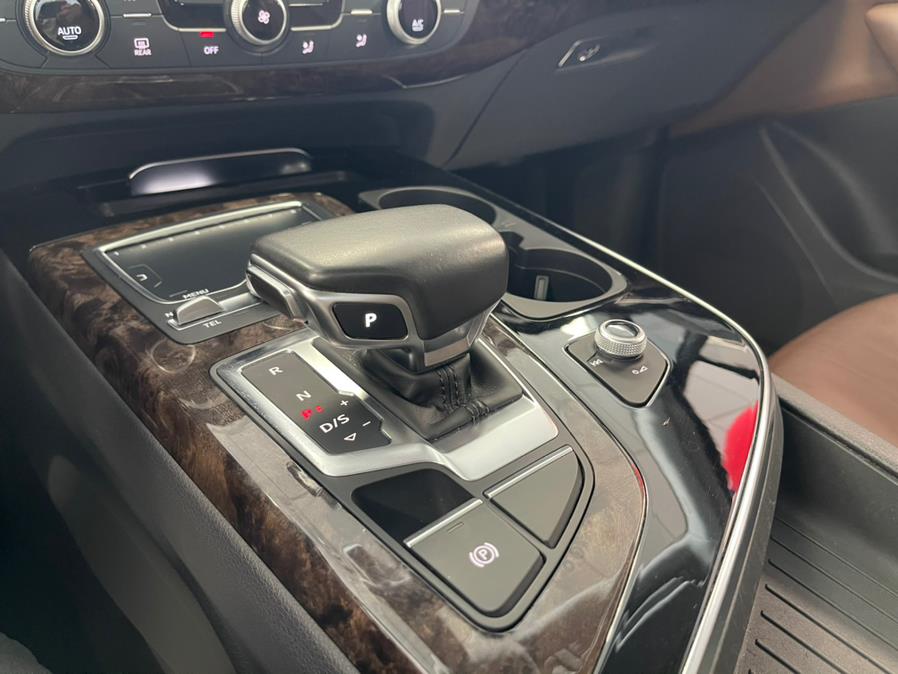 Used Audi Q7 3.0 TFSI Premium Plus 2017 | 5 Towns Drive. Inwood, New York Used Audi Q7 3.0 TFSI Premium Plus 2017 | 5 Towns Drive. Inwood, New York