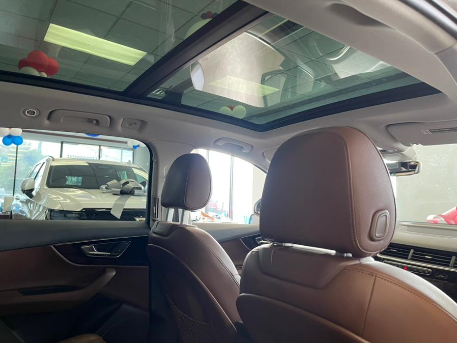 Used Audi Q7 3.0 TFSI Premium Plus 2017 | 5 Towns Drive. Inwood, New York Used Audi Q7 3.0 TFSI Premium Plus 2017 | 5 Towns Drive. Inwood, New York