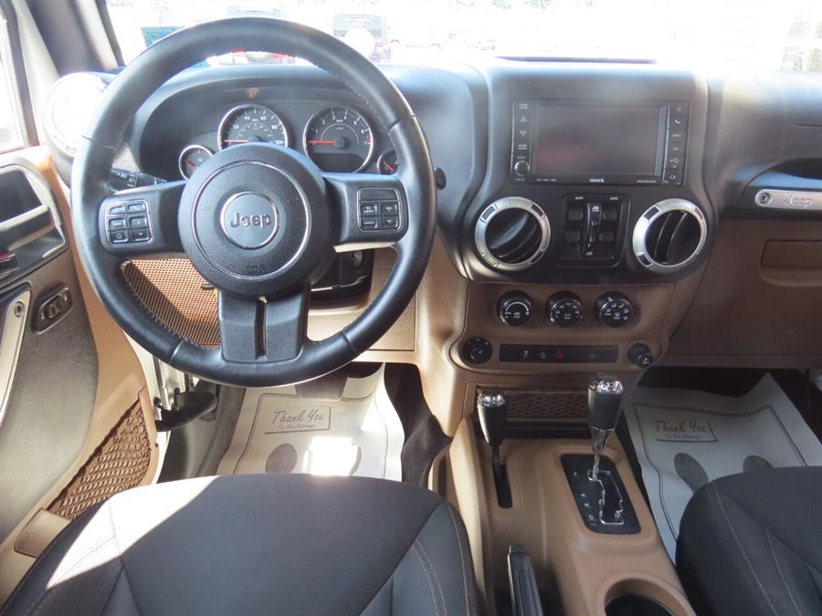 Used Jeep Wrangler Unlimited Sahara 4x4 4dr SUV 2015 | Lake City Exports Inc. Auburn, Maine Used Jeep Wrangler Unlimited Sahara 4x4 4dr SUV 2015 | Lake City Exports Inc. Auburn, Maine
