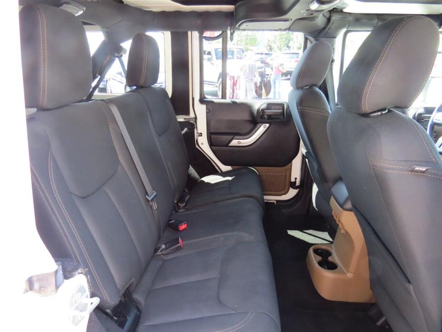 Used Jeep Wrangler Unlimited Sahara 4x4 4dr SUV 2015 | Lake City Exports Inc. Auburn, Maine Used Jeep Wrangler Unlimited Sahara 4x4 4dr SUV 2015 | Lake City Exports Inc. Auburn, Maine