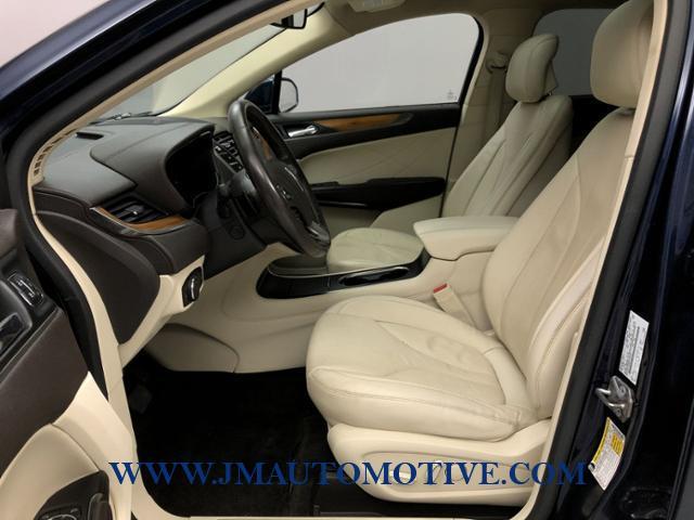2016 Lincoln Mkc AWD 4dr Reserve, available for sale in Naugatuck, Connecticut | J&M Automotive Sls&Svc LLC. Naugatuck, Connecticut 2016 Lincoln Mkc AWD 4dr Reserve, available for sale in Naugatuck, Connecticut | J&M Automotive Sls&Svc LLC. Naugatuck, Connecticut