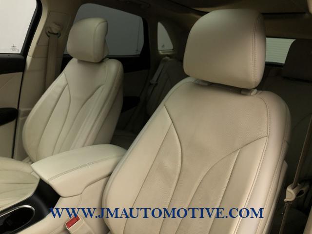 2016 Lincoln Mkc AWD 4dr Reserve, available for sale in Naugatuck, Connecticut | J&M Automotive Sls&Svc LLC. Naugatuck, Connecticut 2016 Lincoln Mkc AWD 4dr Reserve, available for sale in Naugatuck, Connecticut | J&M Automotive Sls&Svc LLC. Naugatuck, Connecticut