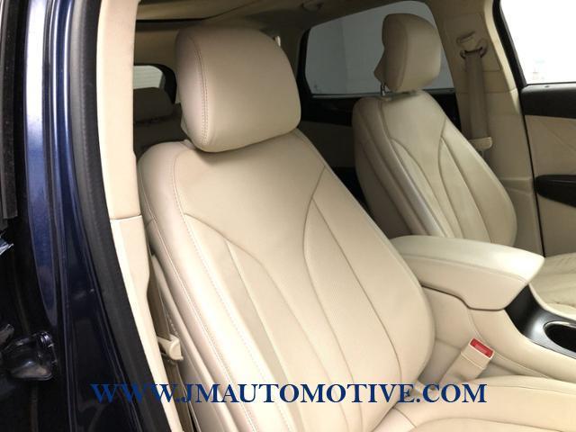 2016 Lincoln Mkc AWD 4dr Reserve, available for sale in Naugatuck, Connecticut | J&M Automotive Sls&Svc LLC. Naugatuck, Connecticut 2016 Lincoln Mkc AWD 4dr Reserve, available for sale in Naugatuck, Connecticut | J&M Automotive Sls&Svc LLC. Naugatuck, Connecticut