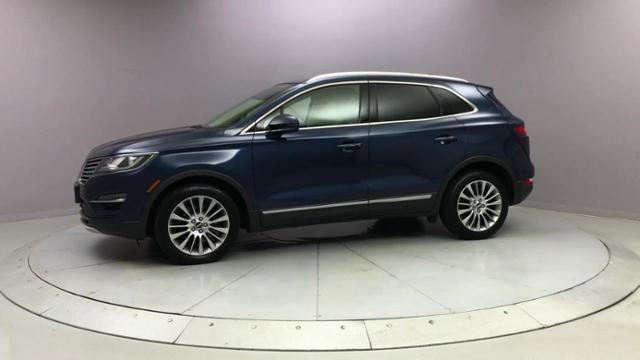 2016 Lincoln Mkc AWD 4dr Reserve, available for sale in Naugatuck, Connecticut | J&M Automotive Sls&Svc LLC. Naugatuck, Connecticut 2016 Lincoln Mkc AWD 4dr Reserve, available for sale in Naugatuck, Connecticut | J&M Automotive Sls&Svc LLC. Naugatuck, Connecticut