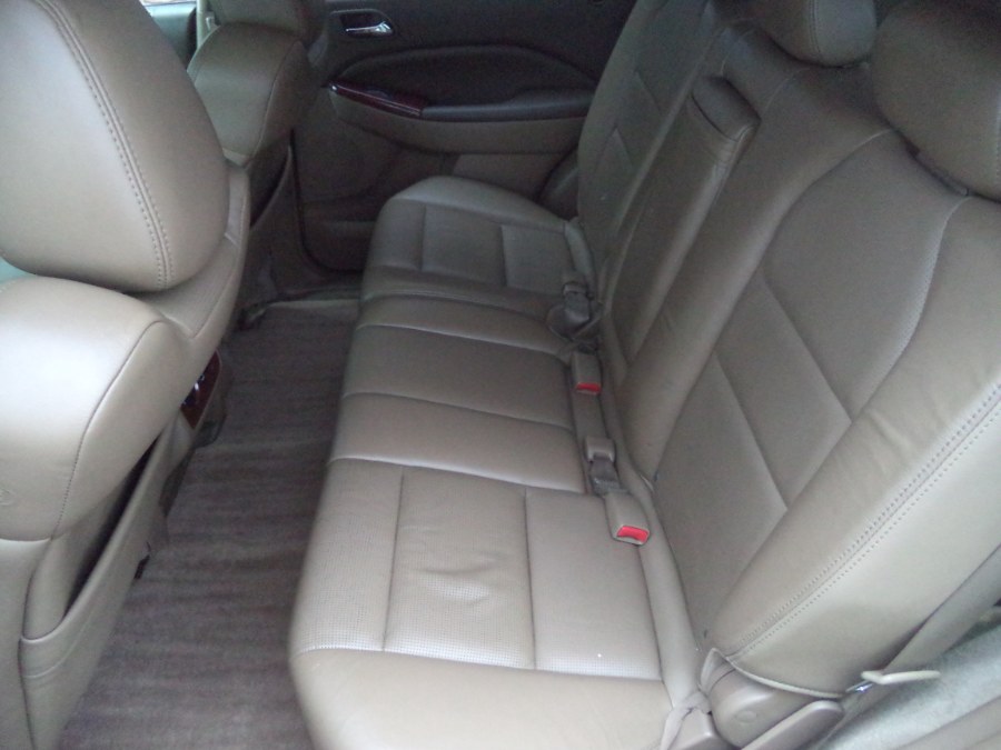 Used Acura MDX 4dr SUV AT Touring w/Navi 2005 | Riverside Motorcars, LLC. Naugatuck, Connecticut Used Acura MDX 4dr SUV AT Touring w/Navi 2005 | Riverside Motorcars, LLC. Naugatuck, Connecticut