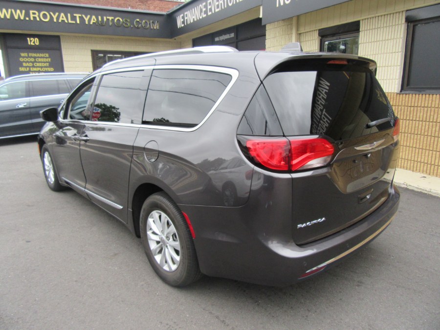 2019 Chrysler Pacifica Touring L FWD, available for sale in Little Ferry, New Jersey | Royalty Auto Sales. Little Ferry, New Jersey 2019 Chrysler Pacifica Touring L FWD, available for sale in Little Ferry, New Jersey | Royalty Auto Sales. Little Ferry, New Jersey