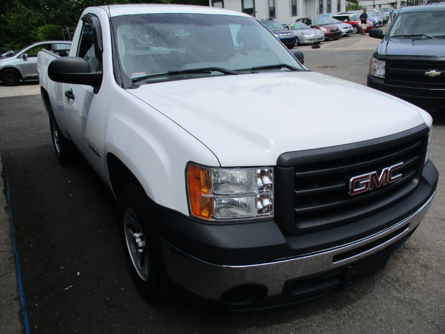 Used GMC Sierra 1500 2WD Reg Cab 133.0" Work Truck 2013 | Cos Central Auto. Meriden, Connecticut Used GMC Sierra 1500 2WD Reg Cab 133.0" Work Truck 2013 | Cos Central Auto. Meriden, Connecticut