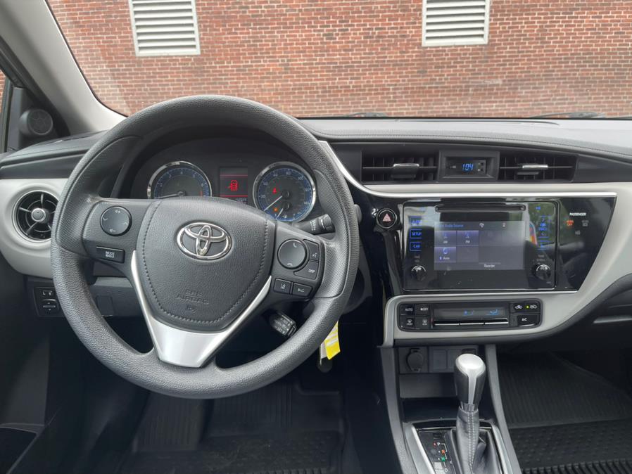 Used Toyota Corolla LE CVT (Natl) 2017 | Sophia's Auto Sales Inc. Worcester, Massachusetts