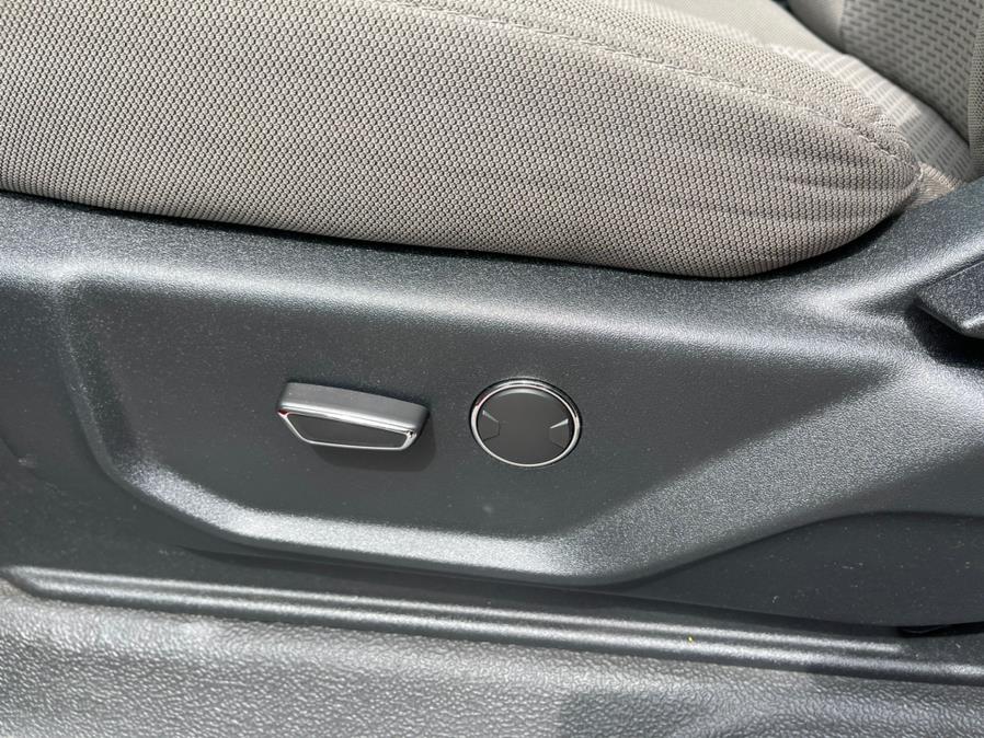 2019 Ford Super Duty F-550 DRW XLT 4WD SuperCab 168" WB 60" CA, available for sale in South Windsor, Connecticut | Mike And Tony Auto Sales, Inc. South Windsor, Connecticut 2019 Ford Super Duty F-550 DRW XLT 4WD SuperCab 168" WB 60" CA, available for sale in South Windsor, Connecticut | Mike And Tony Auto Sales, Inc. South Windsor, Connecticut