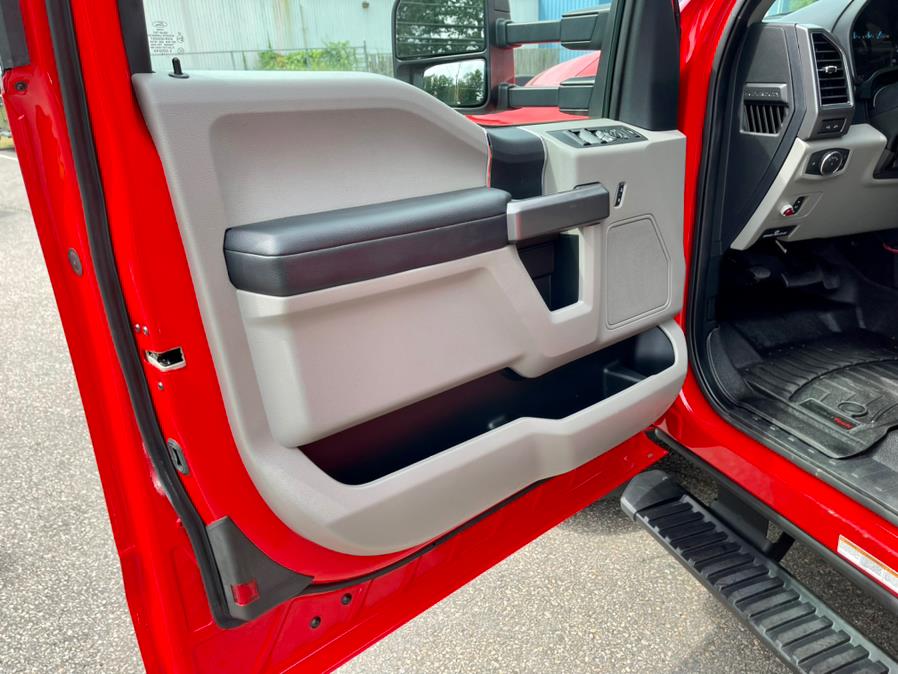 2019 Ford Super Duty F-550 DRW XLT 4WD SuperCab 168" WB 60" CA, available for sale in South Windsor, Connecticut | Mike And Tony Auto Sales, Inc. South Windsor, Connecticut 2019 Ford Super Duty F-550 DRW XLT 4WD SuperCab 168" WB 60" CA, available for sale in South Windsor, Connecticut | Mike And Tony Auto Sales, Inc. South Windsor, Connecticut