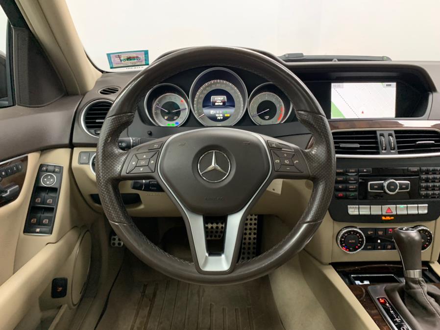 Used Mercedes-Benz C-Class 4dr Sdn C300 Sport 4MATIC 2014 | M Auto Group. Elizabeth, New Jersey Used Mercedes-Benz C-Class 4dr Sdn C300 Sport 4MATIC 2014 | M Auto Group. Elizabeth, New Jersey