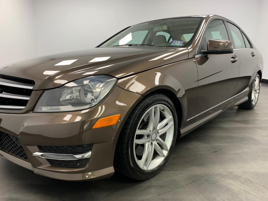 Used Mercedes-Benz C-Class 4dr Sdn C300 Sport 4MATIC 2014 | M Auto Group. Elizabeth, New Jersey Used Mercedes-Benz C-Class 4dr Sdn C300 Sport 4MATIC 2014 | M Auto Group. Elizabeth, New Jersey