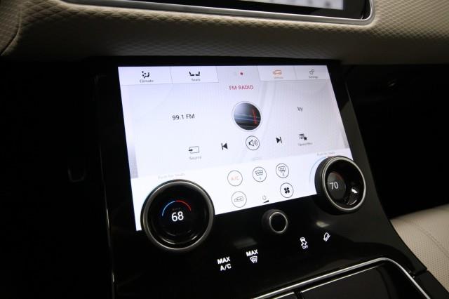 Used Land Rover Range Rover Velar R-Dynamic SE 4WD w/ Navi & rearCam 2018 | Car Revolution. Maple Shade, New Jersey Used Land Rover Range Rover Velar R-Dynamic SE 4WD w/ Navi & rearCam 2018 | Car Revolution. Maple Shade, New Jersey