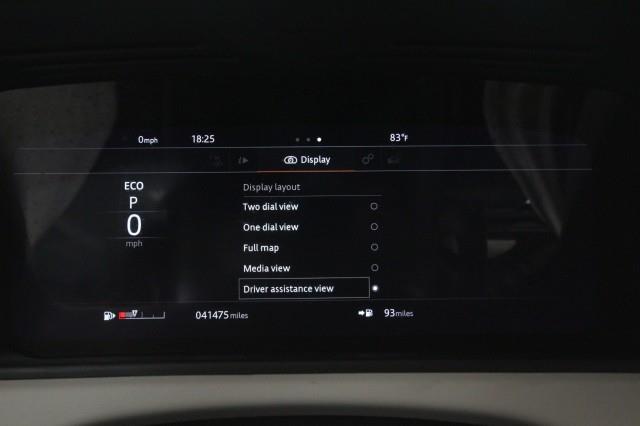 Used Land Rover Range Rover Velar R-Dynamic SE 4WD w/ Navi & rearCam 2018 | Car Revolution. Maple Shade, New Jersey Used Land Rover Range Rover Velar R-Dynamic SE 4WD w/ Navi & rearCam 2018 | Car Revolution. Maple Shade, New Jersey