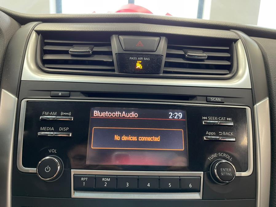 Used Nissan Altima 4dr Sdn I4 2.5 SV 2016 | 5 Towns Drive. Inwood, New York Used Nissan Altima 4dr Sdn I4 2.5 SV 2016 | 5 Towns Drive. Inwood, New York