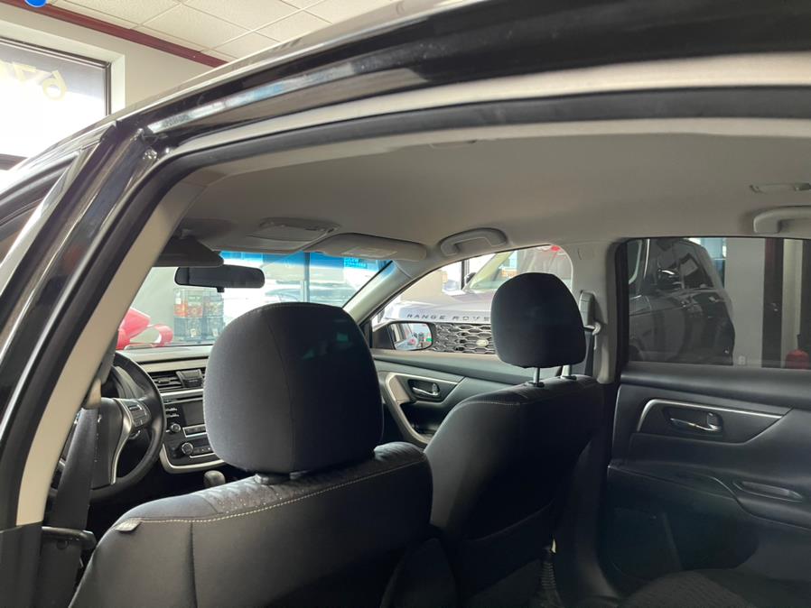 Used Nissan Altima 4dr Sdn I4 2.5 SV 2016 | 5 Towns Drive. Inwood, New York Used Nissan Altima 4dr Sdn I4 2.5 SV 2016 | 5 Towns Drive. Inwood, New York