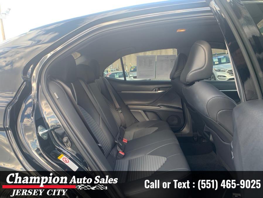 Used Toyota Camry SE Auto (Natl) 2018 | Champion Auto Sales of JC. Jersey City, New Jersey Used Toyota Camry SE Auto (Natl) 2018 | Champion Auto Sales of JC. Jersey City, New Jersey