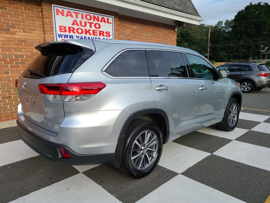 Used Toyota Highlander XLE V6 AWD 2018 | National Auto Brokers, Inc.. Waterbury, Connecticut Used Toyota Highlander XLE V6 AWD 2018 | National Auto Brokers, Inc.. Waterbury, Connecticut