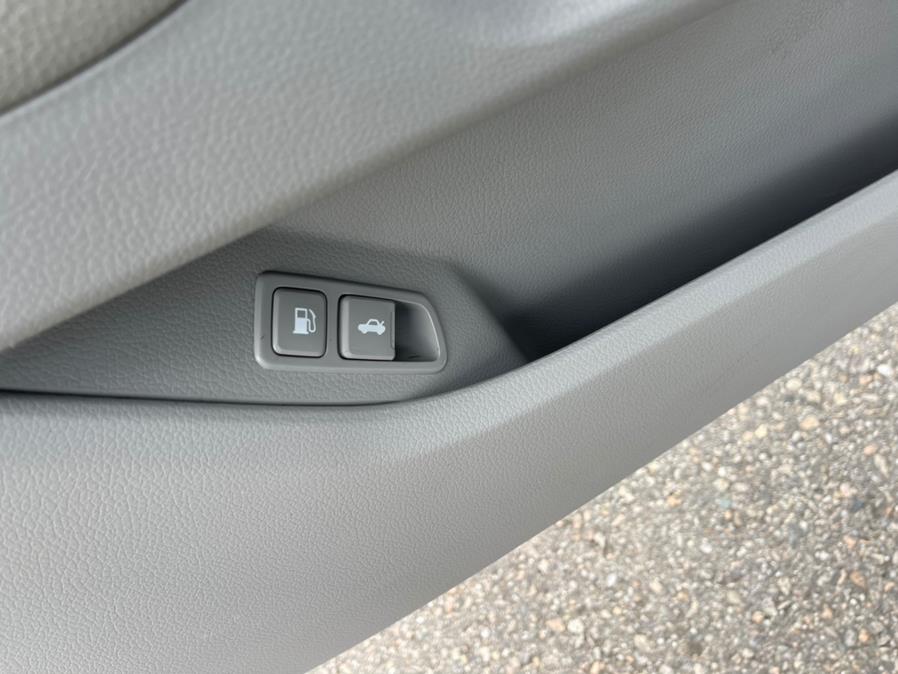 Used Kia Optima 4dr Sdn LX 2015 | Mike And Tony Auto Sales, Inc. South Windsor, Connecticut Used Kia Optima 4dr Sdn LX 2015 | Mike And Tony Auto Sales, Inc. South Windsor, Connecticut