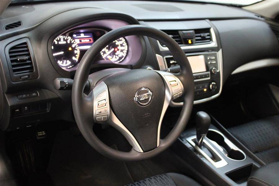 Used Nissan Altima 2.5 2016 | Fast Track Motors. Paterson, New Jersey Used Nissan Altima 2.5 2016 | Fast Track Motors. Paterson, New Jersey