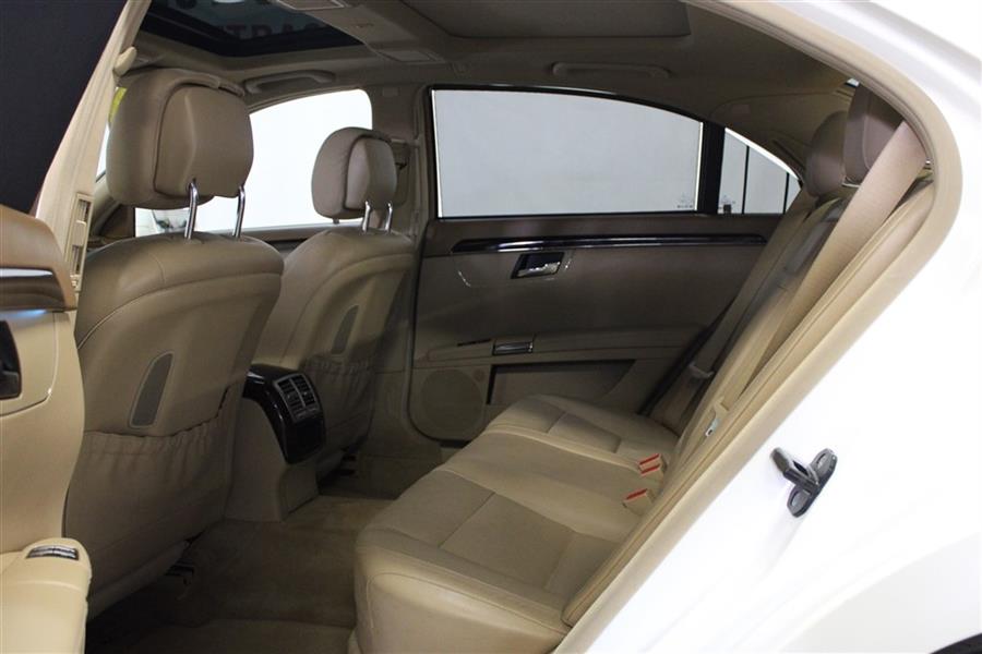 2013 Mercedes-benz s 550 4MATIC, available for sale in Paterson, New Jersey | Fast Track Motors. Paterson, New Jersey 2013 Mercedes-benz s 550 4MATIC, available for sale in Paterson, New Jersey | Fast Track Motors. Paterson, New Jersey