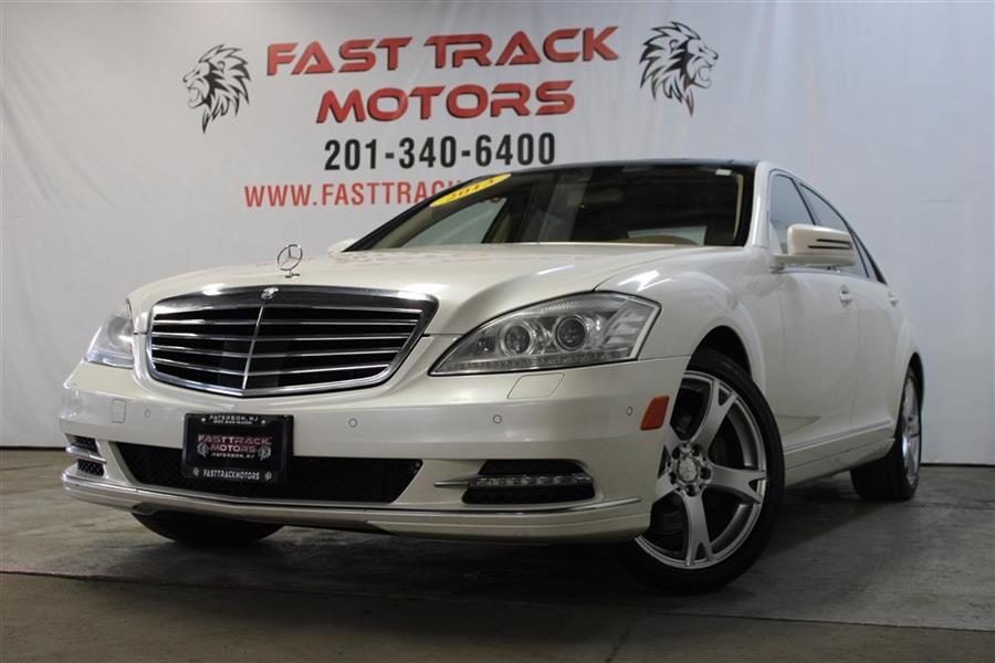 2013 Mercedes-benz s 550 4MATIC, available for sale in Paterson, New Jersey | Fast Track Motors. Paterson, New Jersey 2013 Mercedes-benz s 550 4MATIC, available for sale in Paterson, New Jersey | Fast Track Motors. Paterson, New Jersey