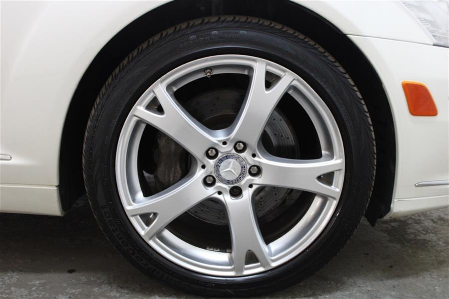 2013 Mercedes-benz s 550 4MATIC, available for sale in Paterson, New Jersey | Fast Track Motors. Paterson, New Jersey 2013 Mercedes-benz s 550 4MATIC, available for sale in Paterson, New Jersey | Fast Track Motors. Paterson, New Jersey