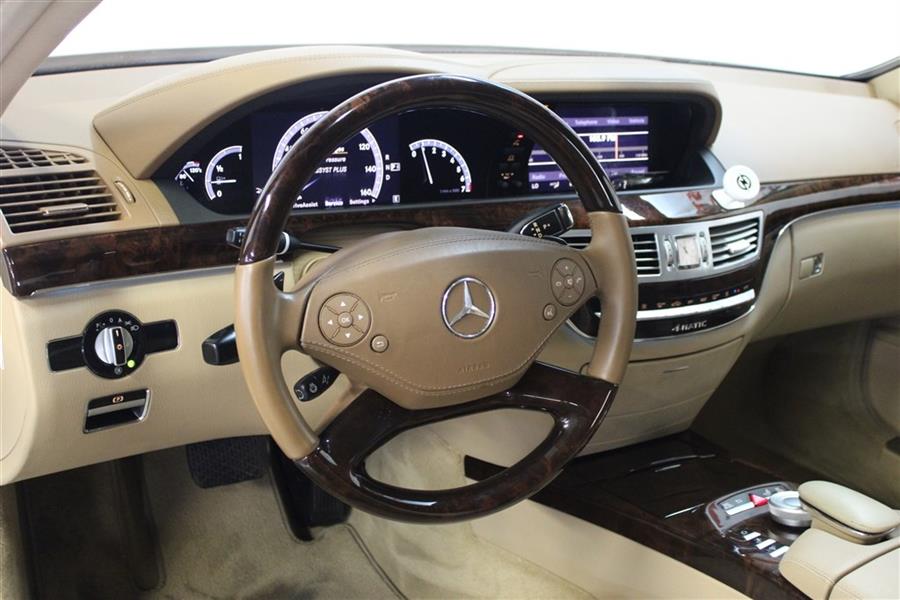 2013 Mercedes-benz s 550 4MATIC, available for sale in Paterson, New Jersey | Fast Track Motors. Paterson, New Jersey 2013 Mercedes-benz s 550 4MATIC, available for sale in Paterson, New Jersey | Fast Track Motors. Paterson, New Jersey