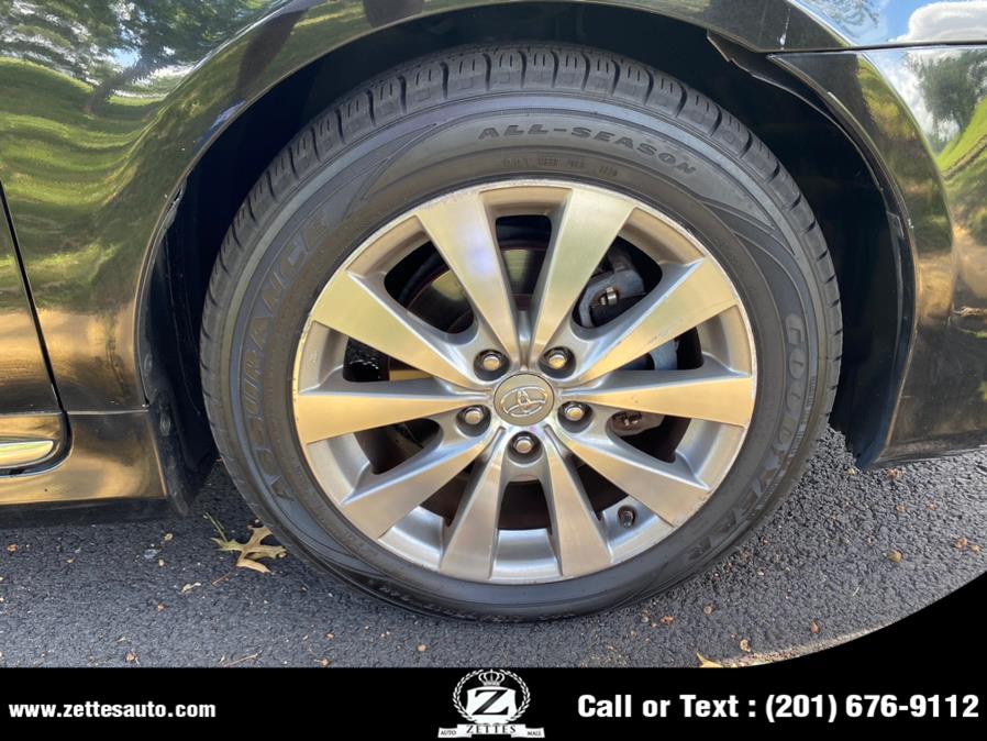 2011 Toyota Avalon 4dr Sdn Limited (Natl), available for sale in Jersey City, New Jersey | Zettes Auto Mall. Jersey City, New Jersey 2011 Toyota Avalon 4dr Sdn Limited (Natl), available for sale in Jersey City, New Jersey | Zettes Auto Mall. Jersey City, New Jersey